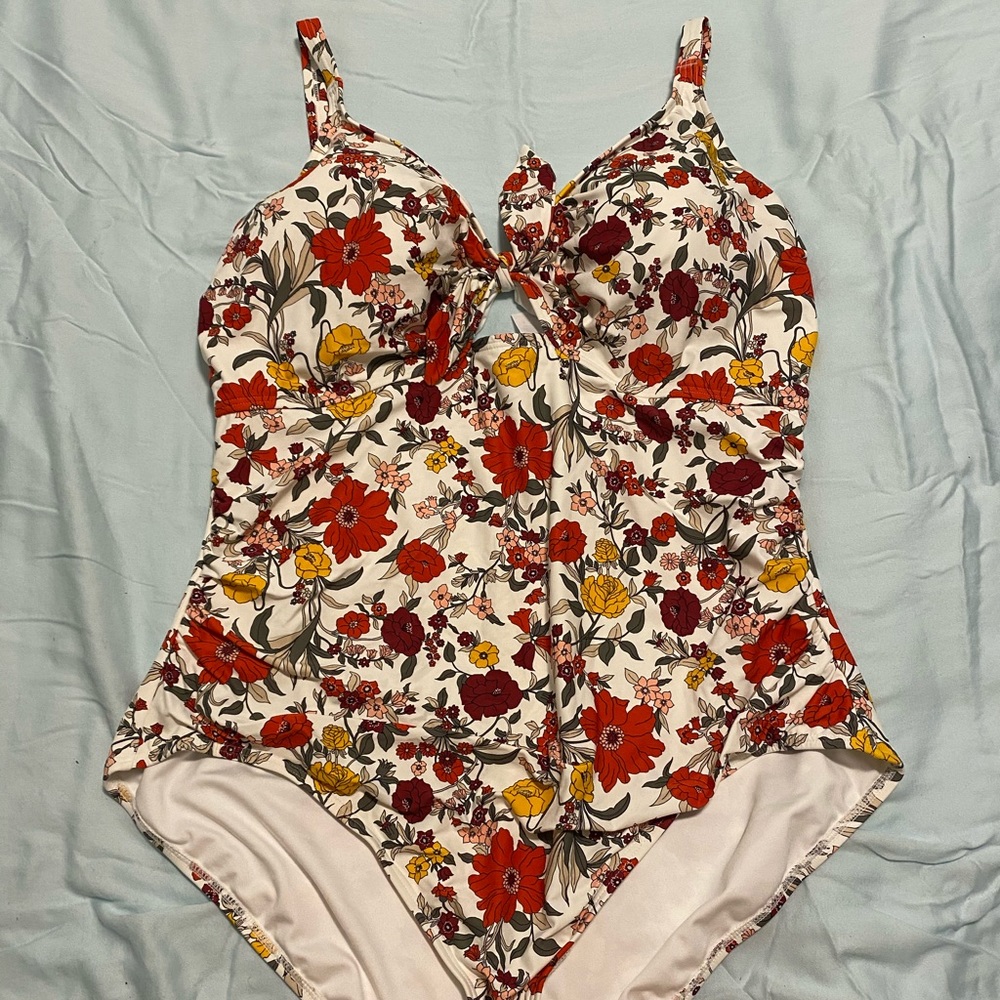 NWT Loft plus swimsuit